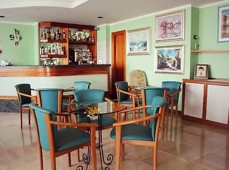 Elisa Hotel 3*